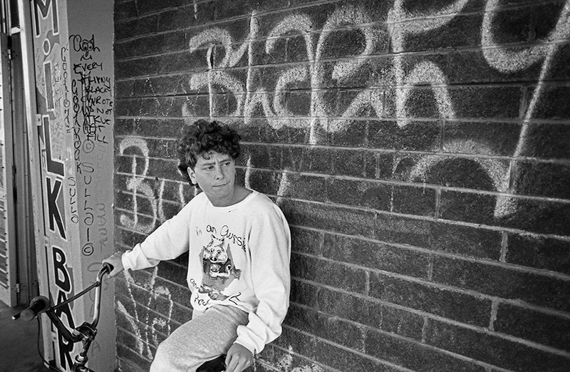 Life on a High Rise Estate : Melbourne : 1986  : Personal Photo Projects :  Richard Moore Photography : Photographer : 